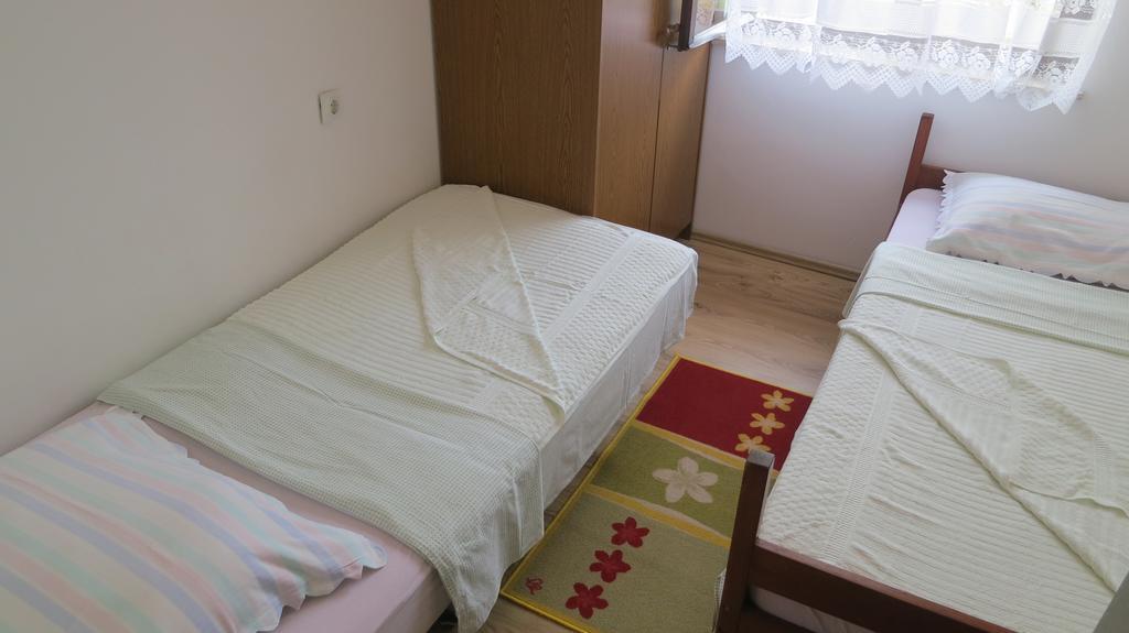 מאלינסקה Apartment Josipa מראה חיצוני תמונה