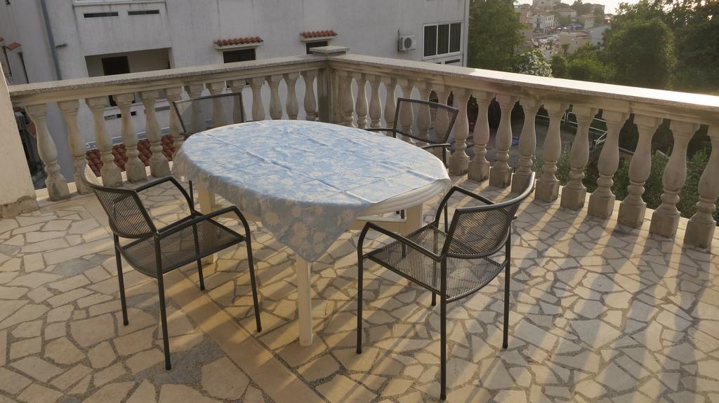 מאלינסקה Apartment Josipa מראה חיצוני תמונה