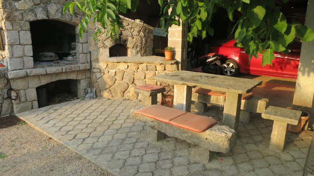 מאלינסקה Apartment Josipa מראה חיצוני תמונה